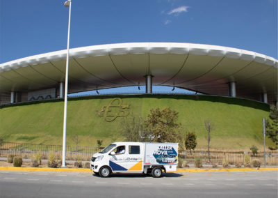 Unidad de taller móvil de Grupo Step en servicio en Guadalajara, Jalisco