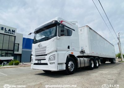 camion faw JH6 550D con CAJA SECA